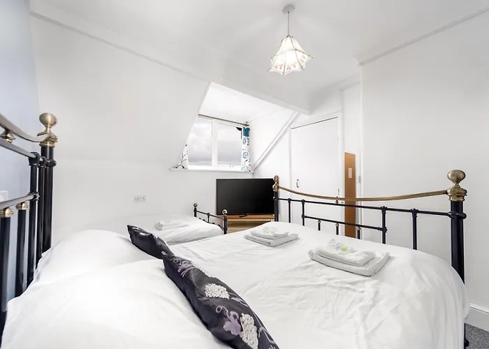 Blencathra Guest house 3*